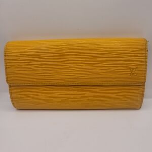 Yellow Louis Vuitton Women's Wallet